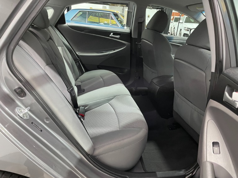 Used-2014-Hyundai-Sonata-GLS-FWD