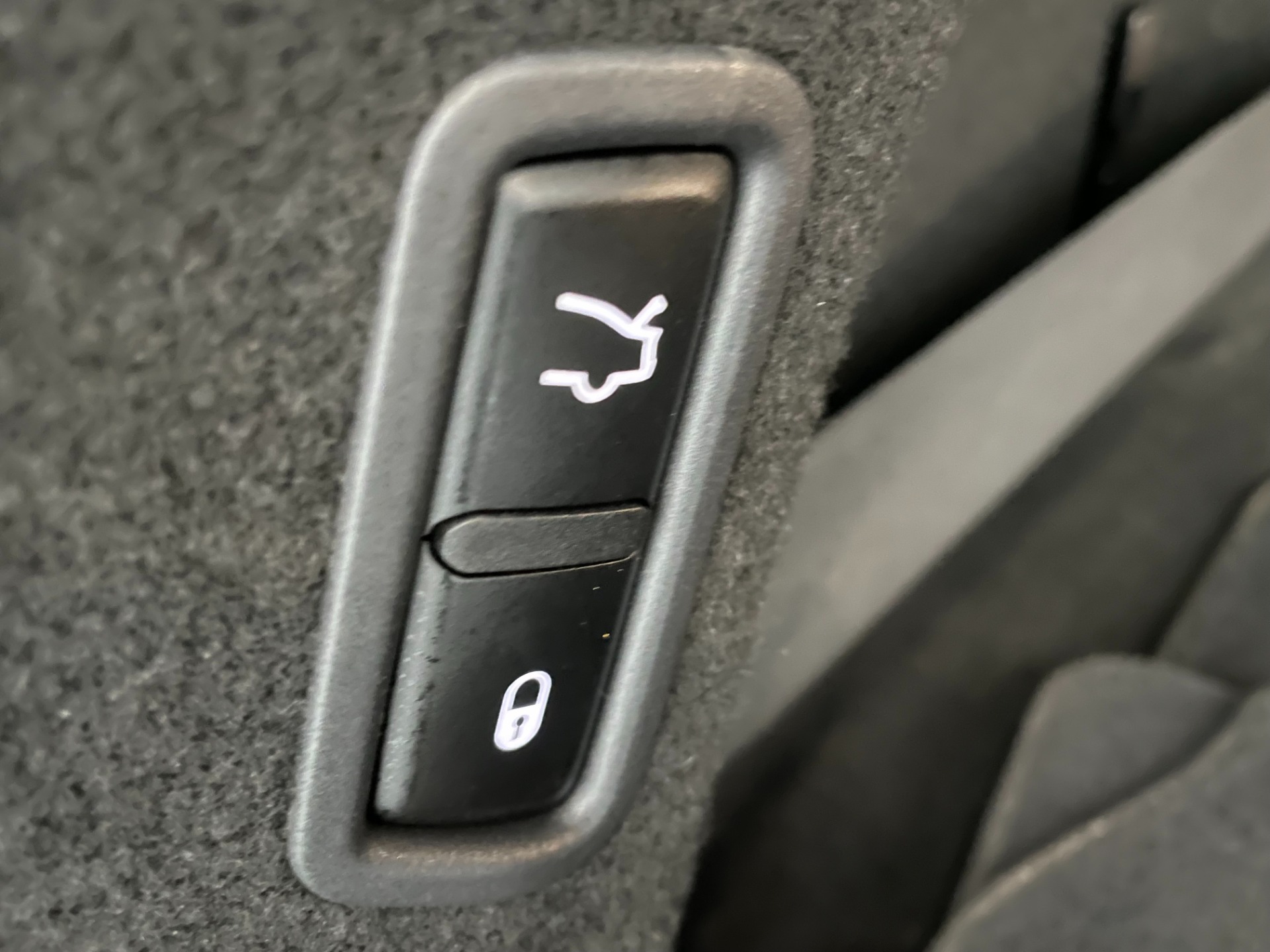 Used-2018-Maserati-Levante-GranSport-AWD