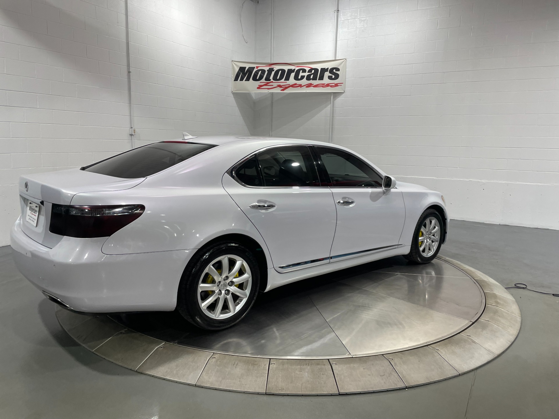 Used-2008-Lexus-LS-460-RWD