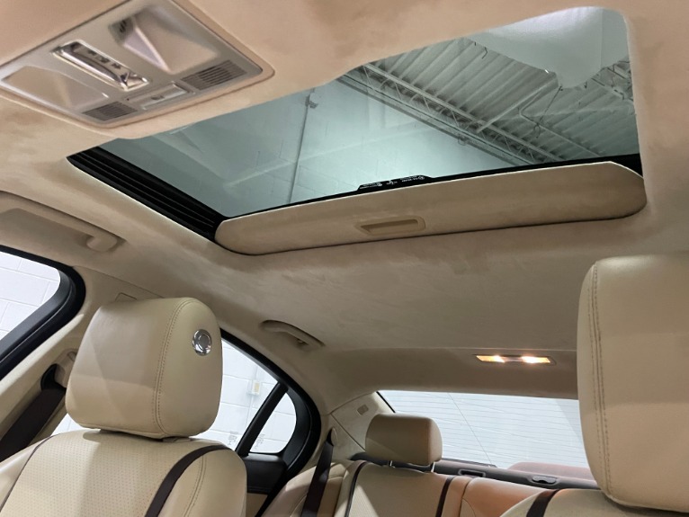 Used-2015-Jaguar-XF-supercharged-30-Portfolio-RWD