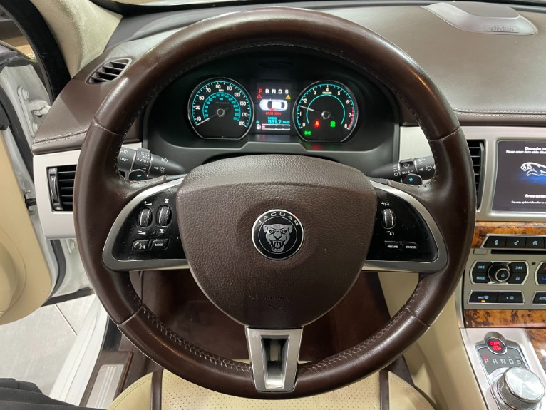 Used-2015-Jaguar-XF-supercharged-30-Portfolio-RWD