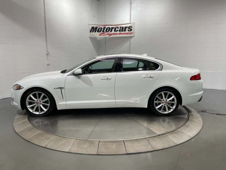 Used-2015-Jaguar-XF-supercharged-30-Portfolio-RWD