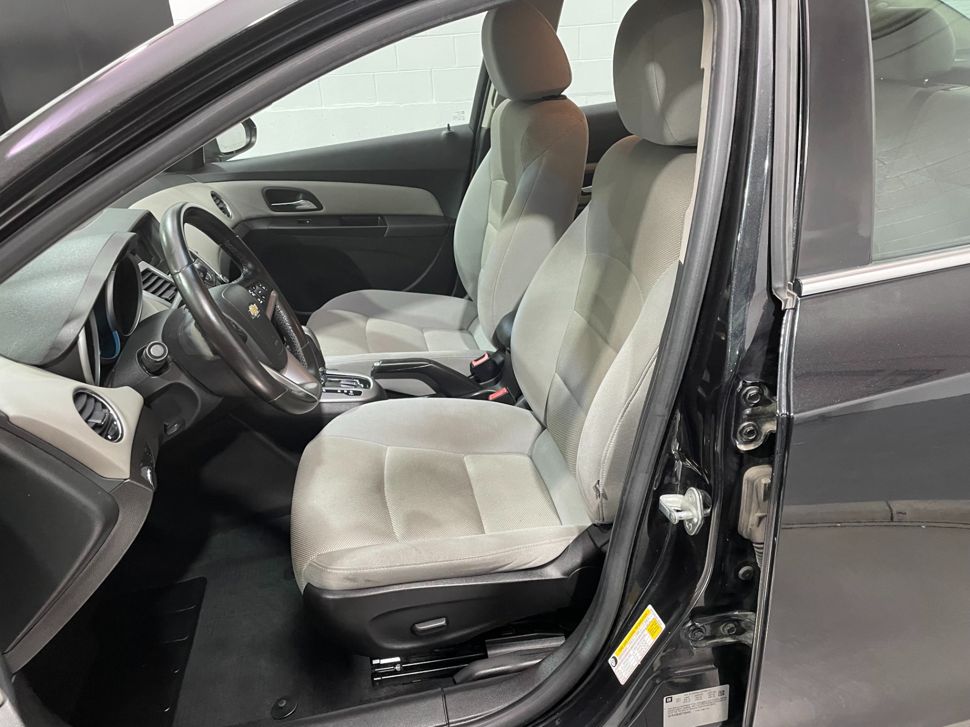 Used-2012-Chevrolet-Cruze-ECO-FWD