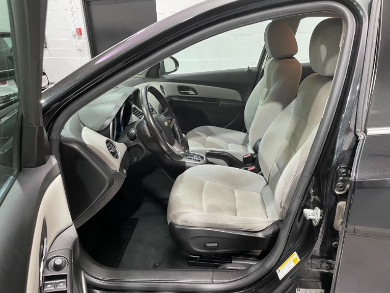 Used-2012-Chevrolet-Cruze-ECO-FWD