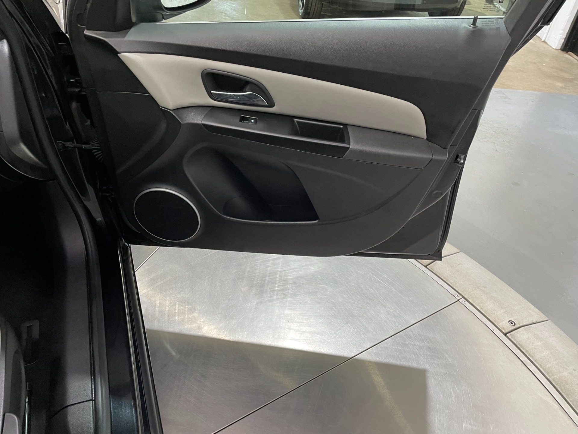 Used-2012-Chevrolet-Cruze-ECO-FWD