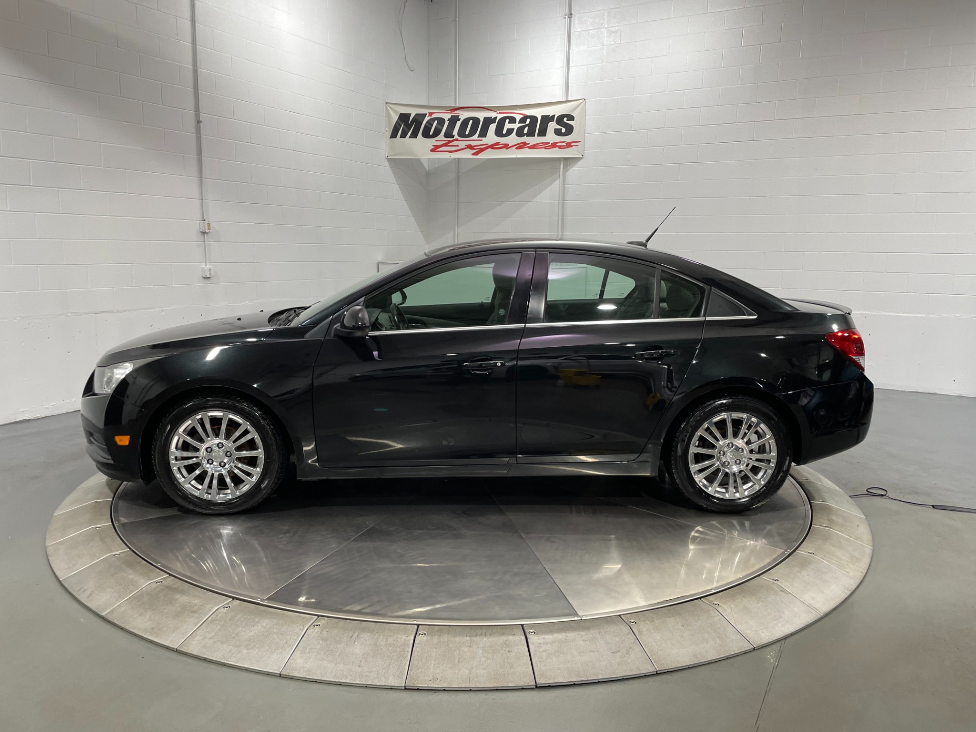 Used-2012-Chevrolet-Cruze-ECO-FWD