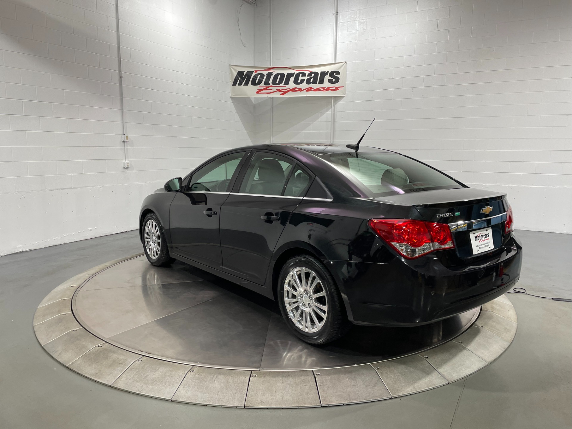 Used-2012-Chevrolet-Cruze-ECO-FWD