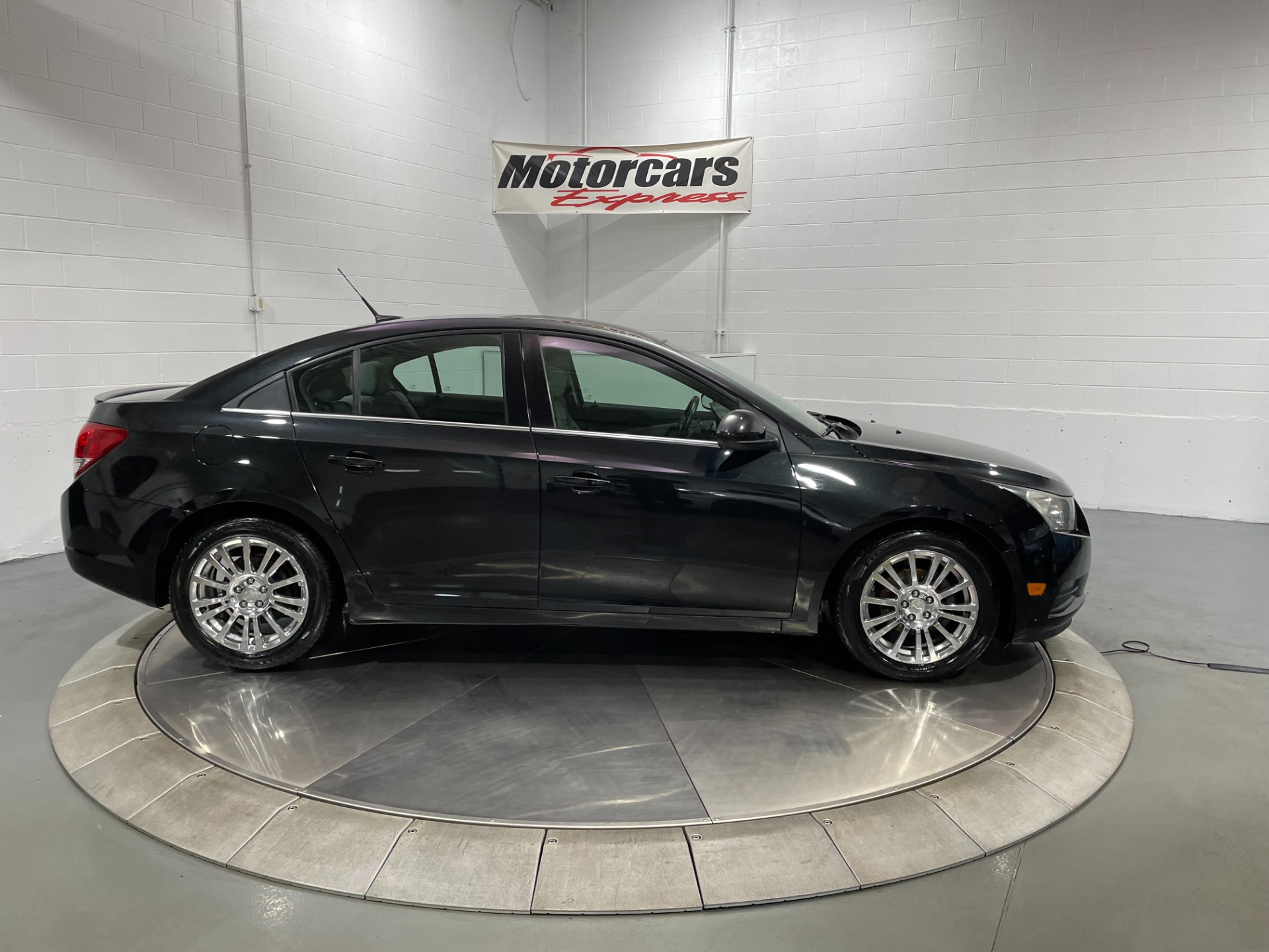 Used-2012-Chevrolet-Cruze-ECO-FWD