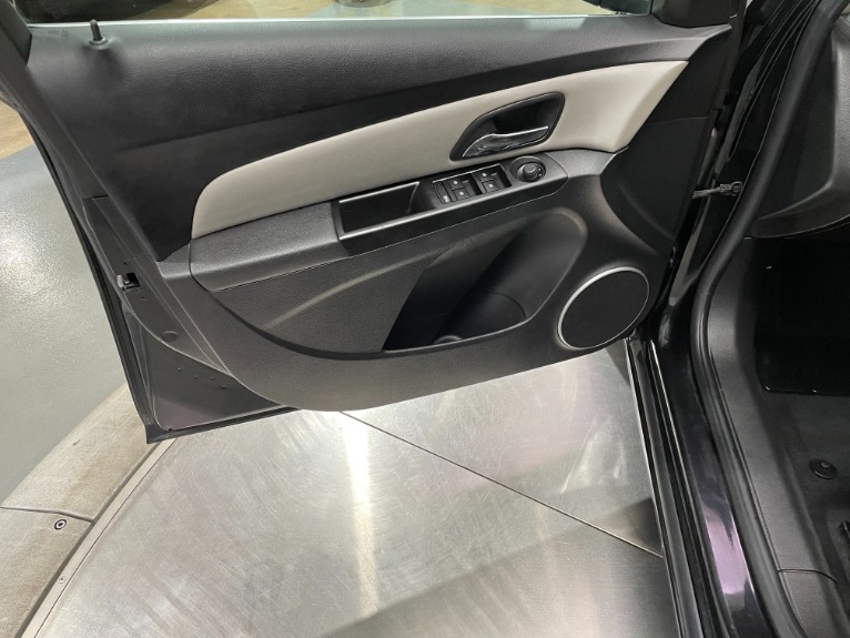 Used-2012-Chevrolet-Cruze-ECO-FWD