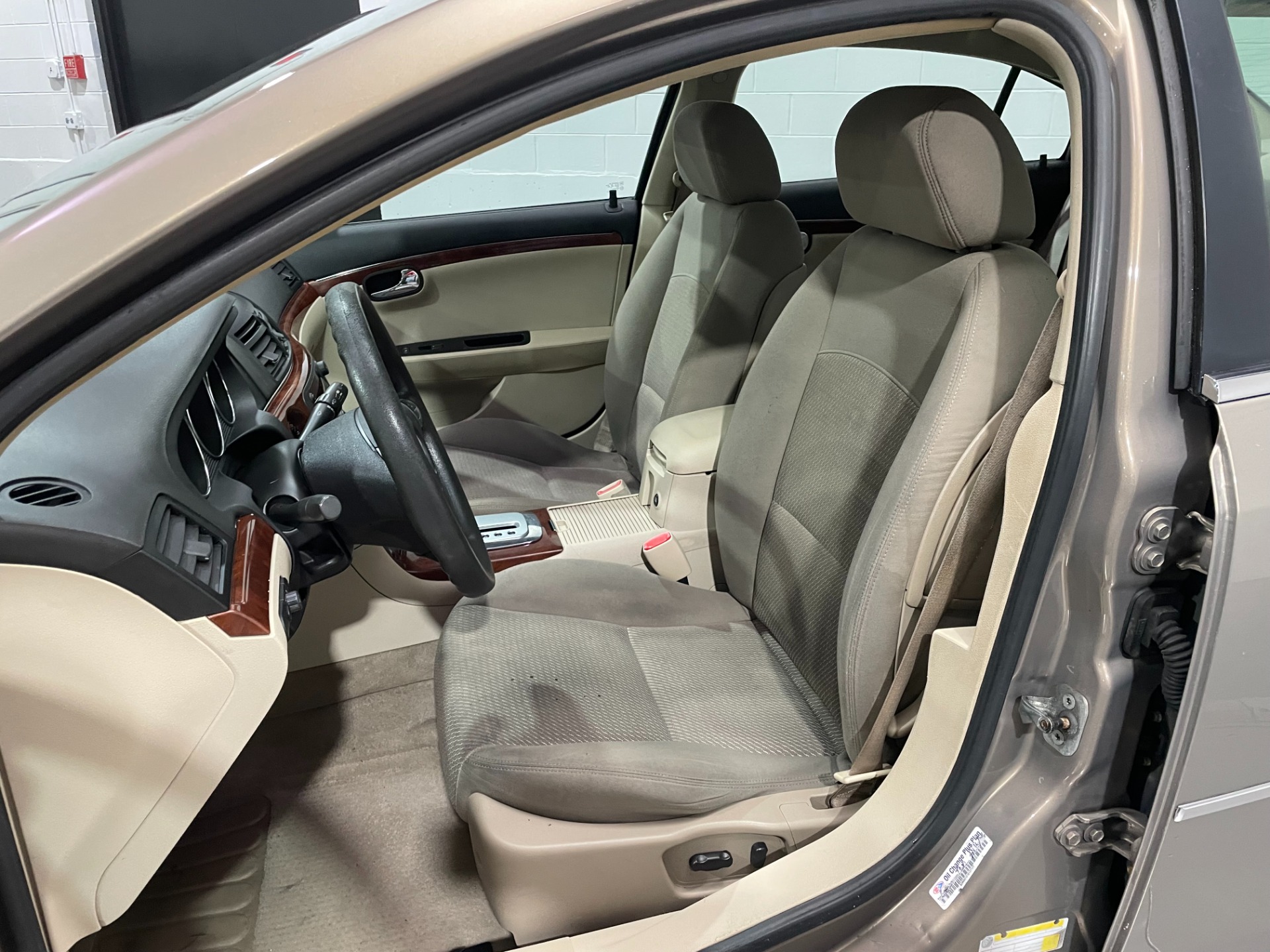 Used-2007-Saturn-Aura-XE-FWD