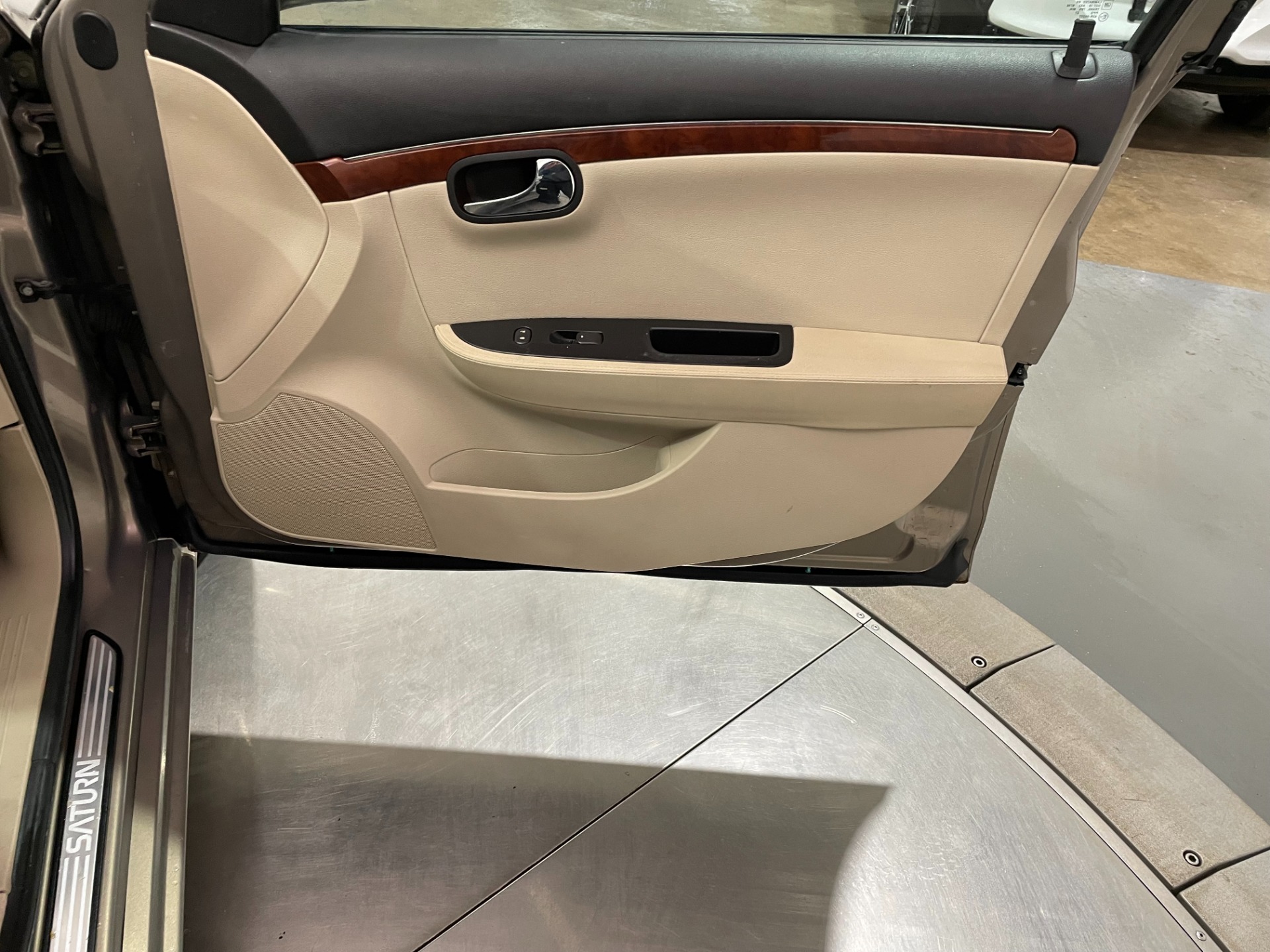 Used-2007-Saturn-Aura-XE-FWD