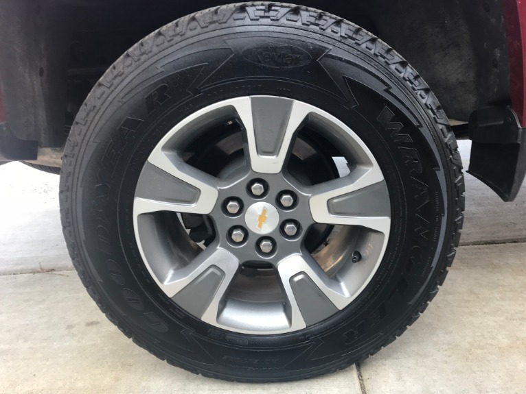 Used-2017-Chevrolet-Colorado-Z71
