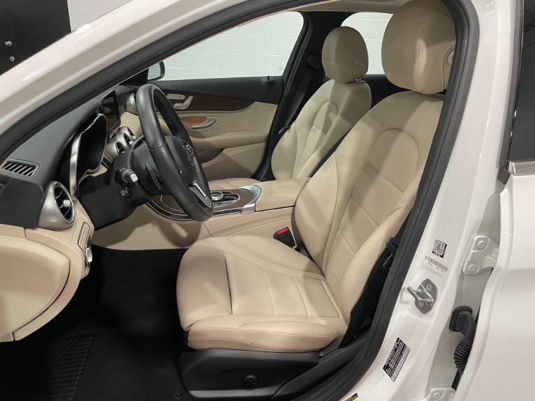 Used-2019-Mercedes-Benz-C-Class-C-300-4MATIC