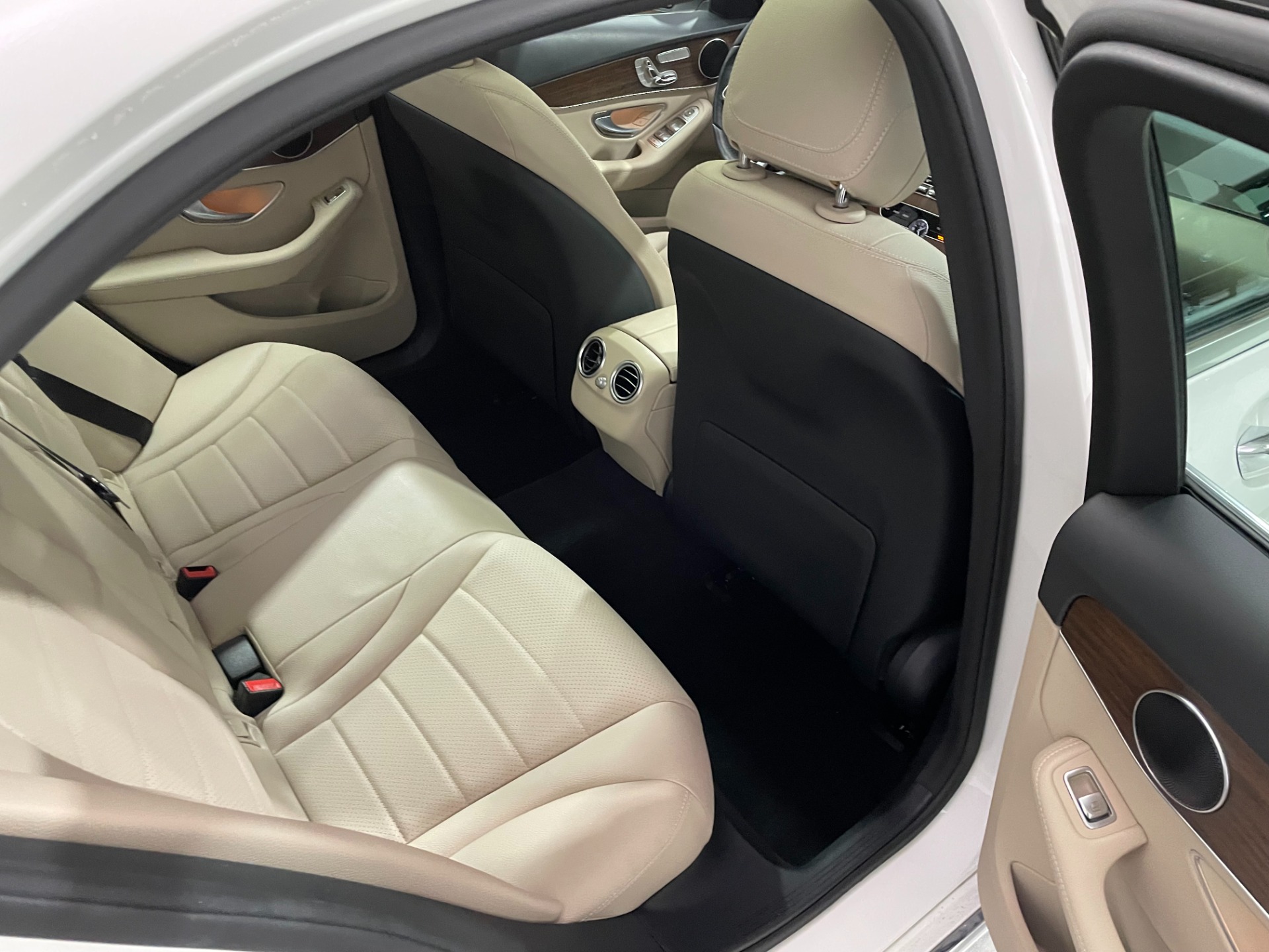 Used-2019-Mercedes-Benz-C-Class-C-300-4MATIC