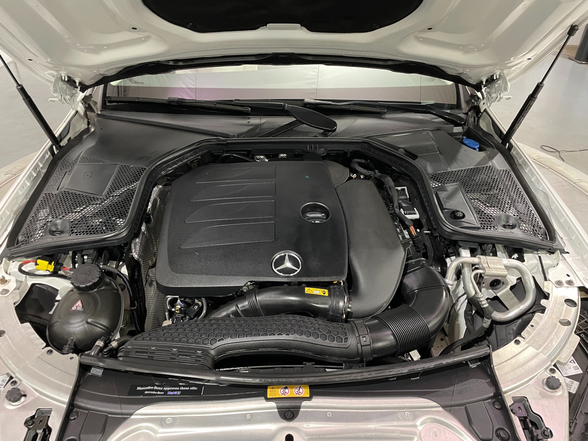 Used-2019-Mercedes-Benz-C-Class-C-300-4MATIC