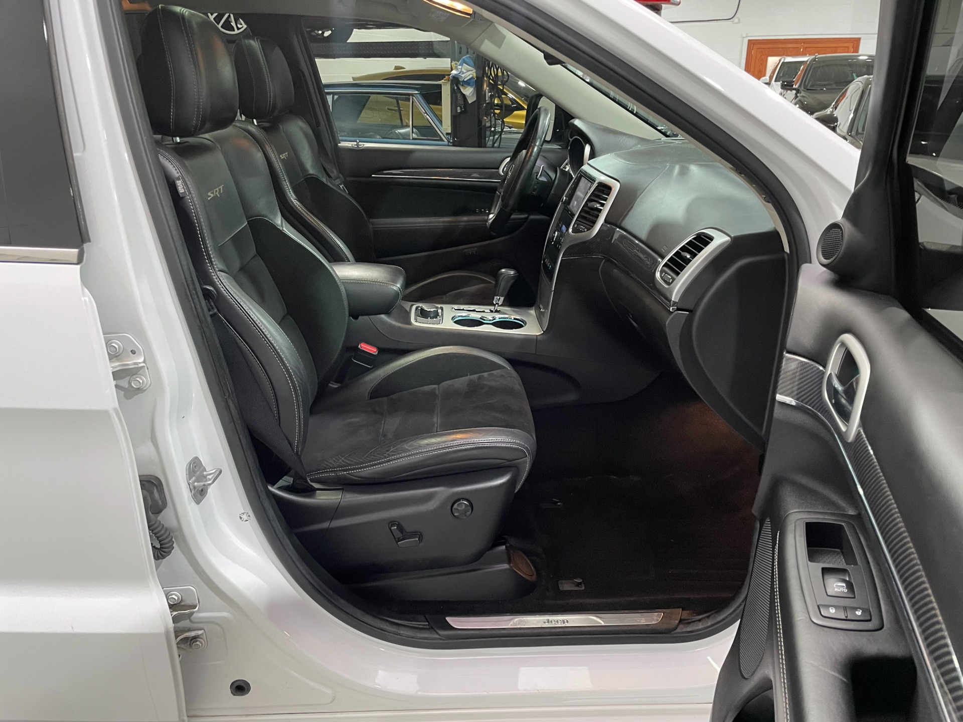 Used-2013-Jeep-Grand-Cherokee-SRT8-4X4-ALPINE