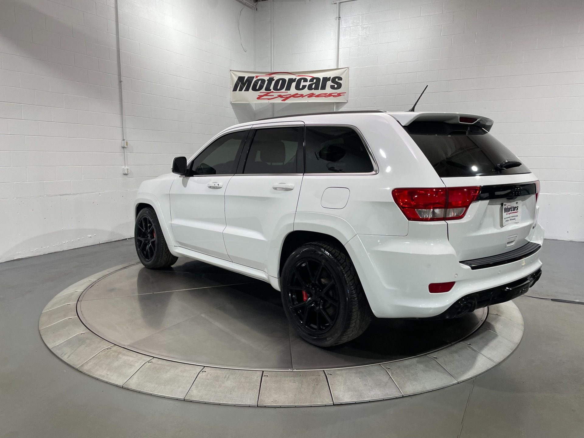 Used-2013-Jeep-Grand-Cherokee-SRT8-4X4-ALPINE