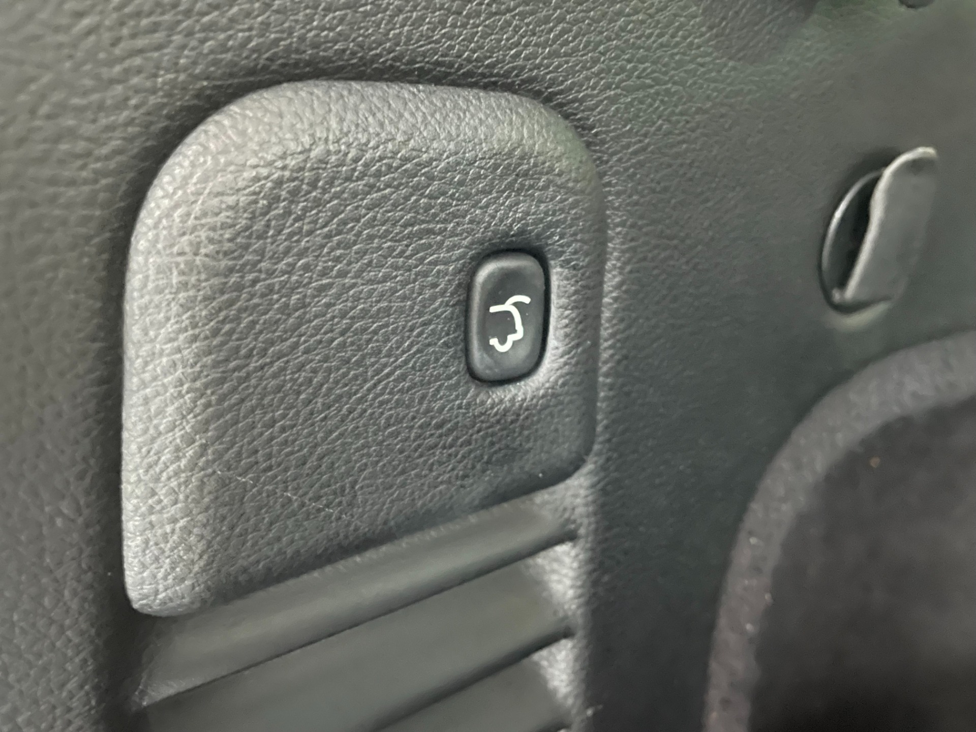 Used-2013-Jeep-Grand-Cherokee-SRT8-4X4-ALPINE