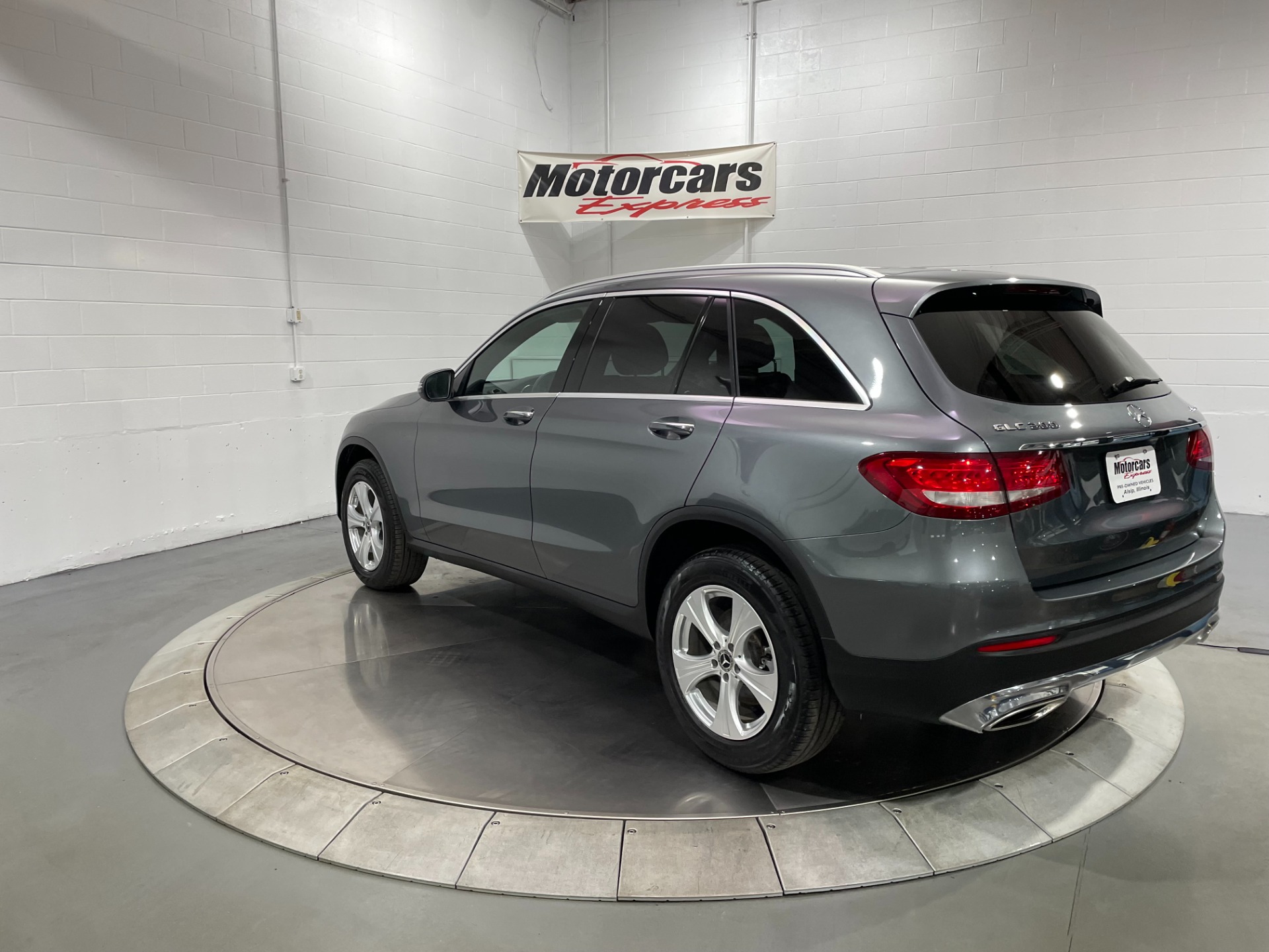 Used-2018-Mercedes-Benz-GLC-GLC-300-4MATIC