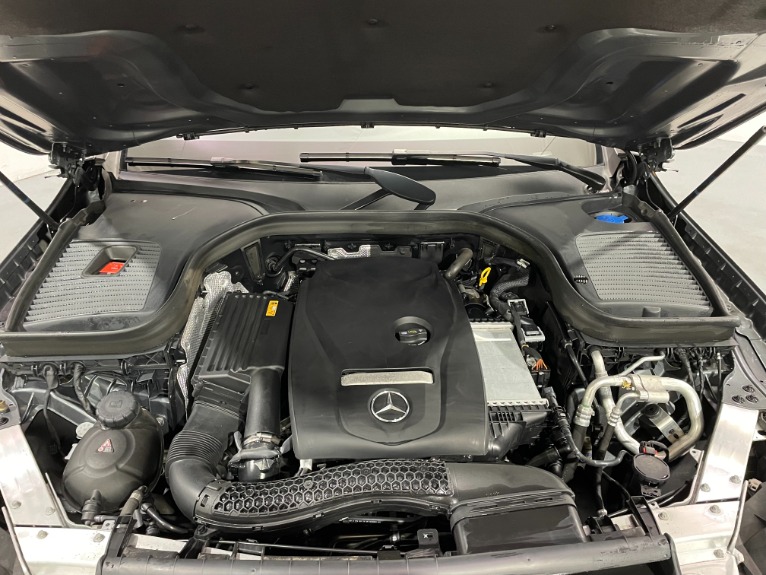 Used-2018-Mercedes-Benz-GLC-GLC-300-4MATIC