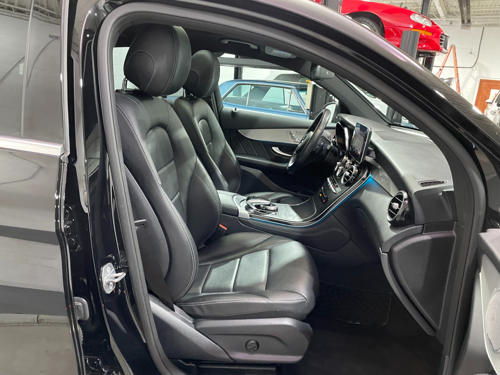 Used-2019-Mercedes-Benz-GLC-COUPE-GLC-300-AMG-Line-4MATIC