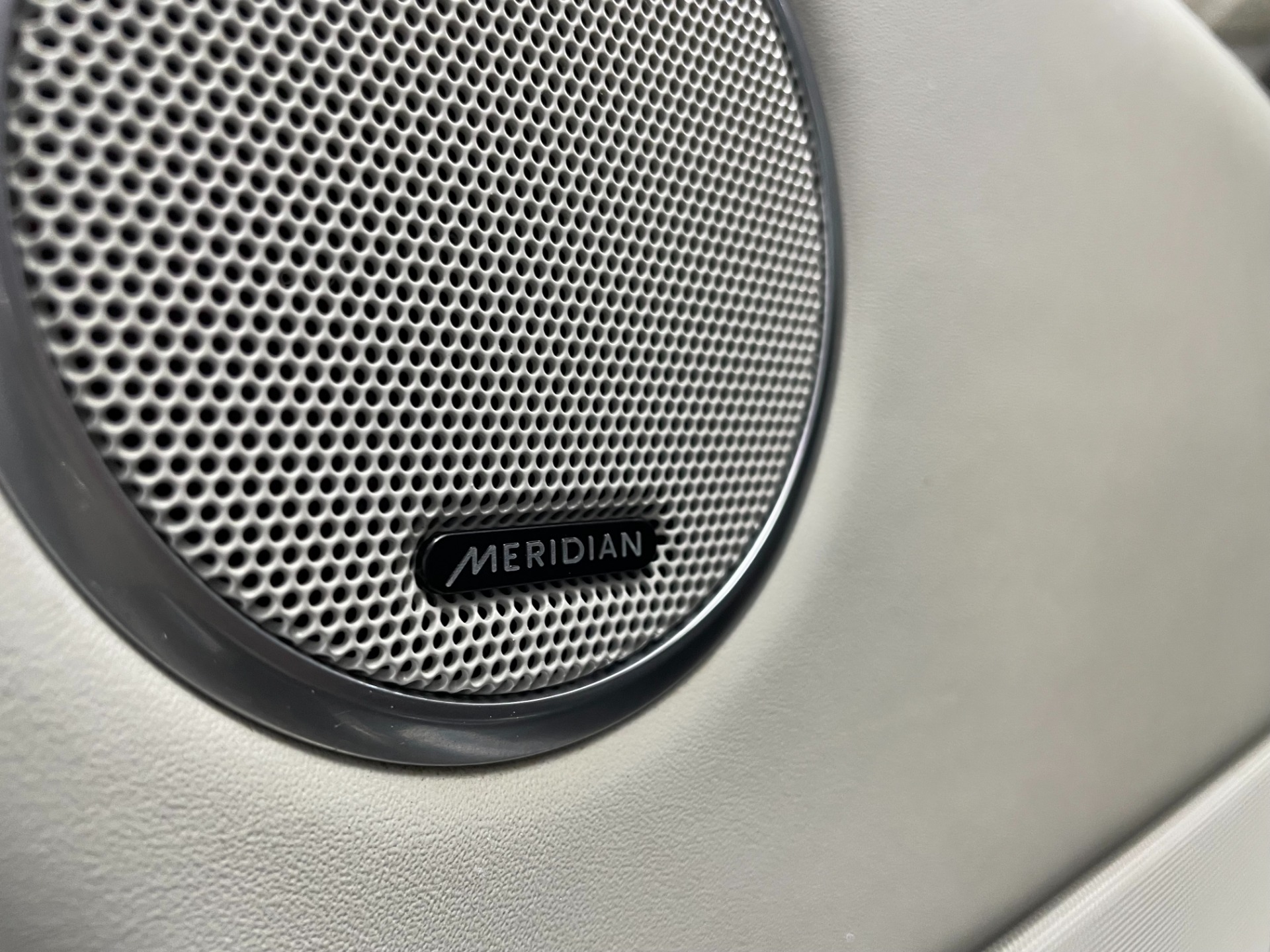 Used-2014-Land-Rover-Range-Rover-Autobiography-4X4