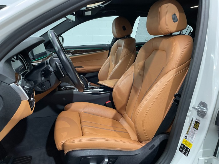 Used-2018-BMW-5-Series-540i-xDrive-Sport-Line