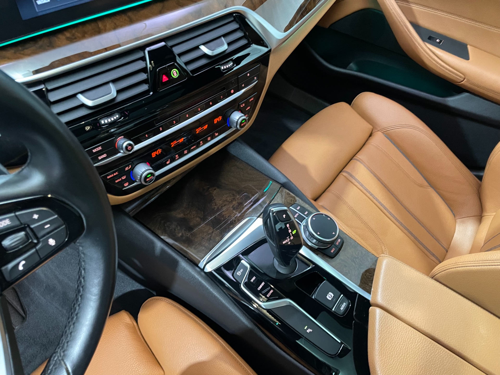 Used-2018-BMW-5-Series-540i-xDrive-Sport-Line