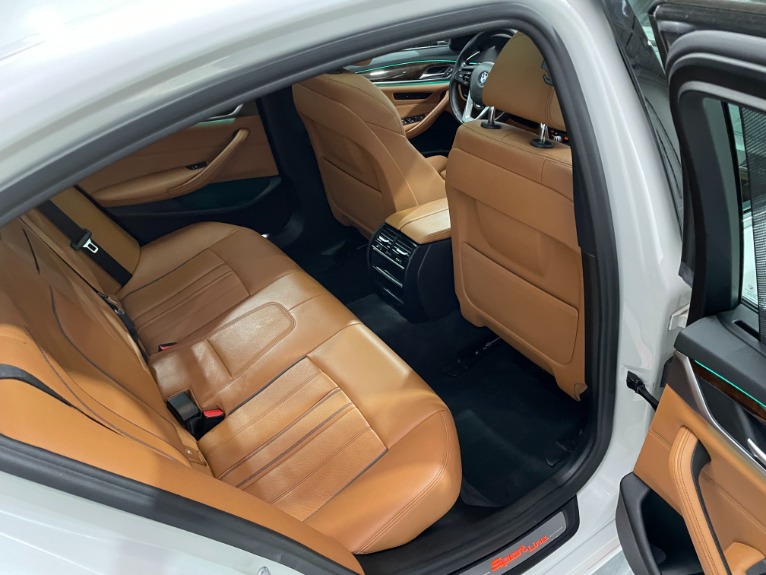 Used-2018-BMW-5-Series-540i-xDrive-Sport-Line