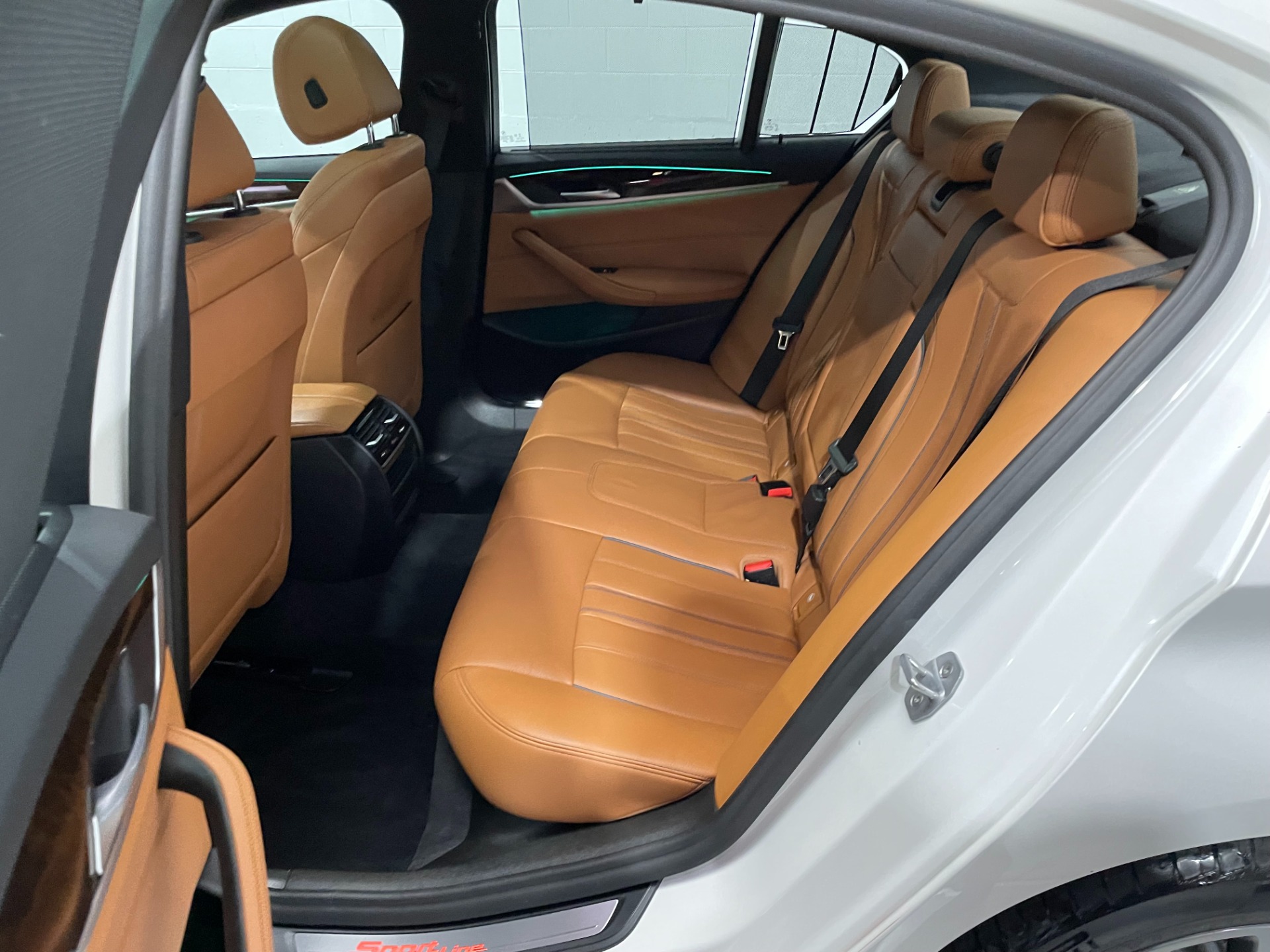 Used-2018-BMW-5-Series-540i-xDrive-Sport-Line