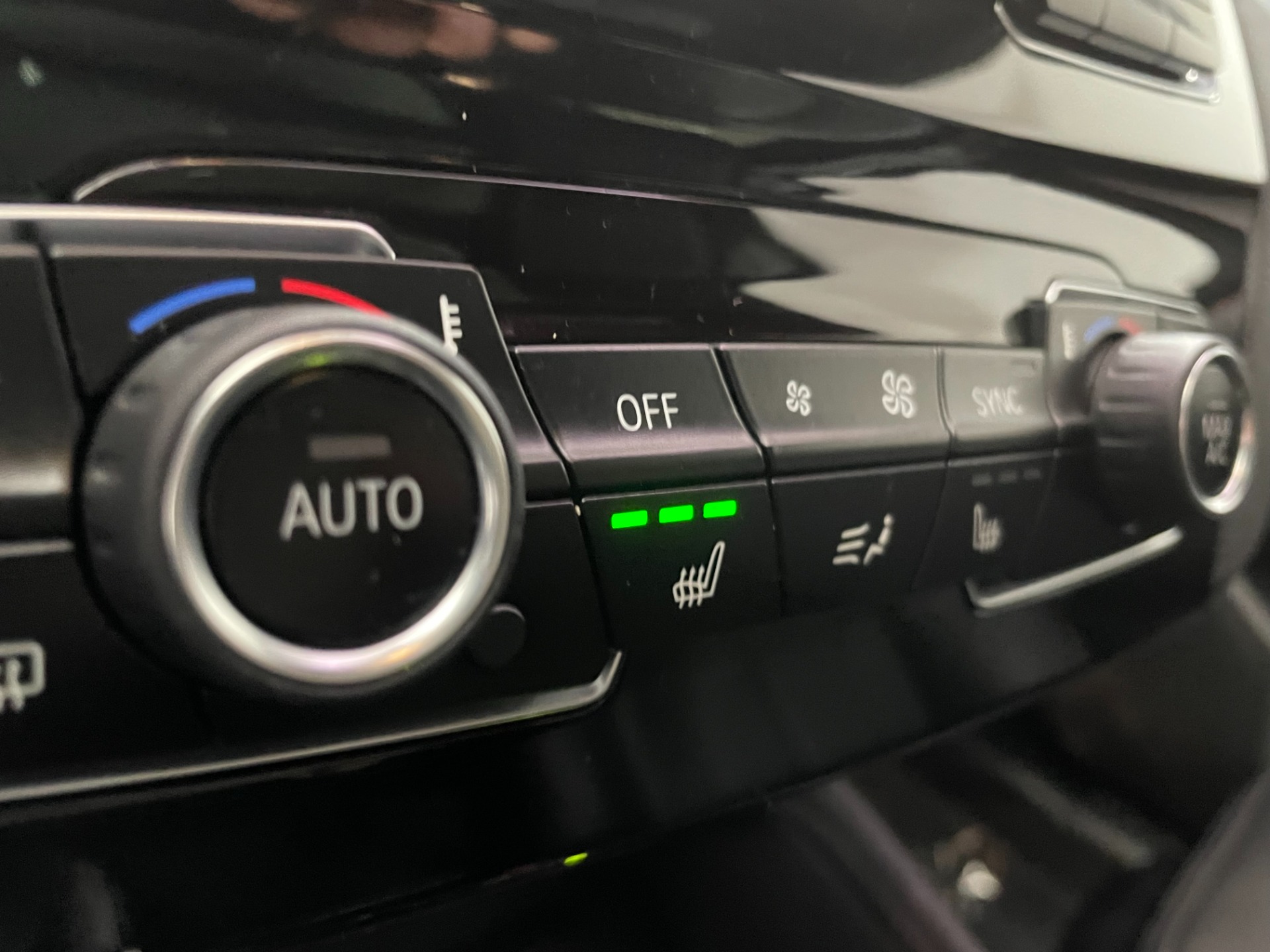 Used-2018-BMW-X1-xDrive28i