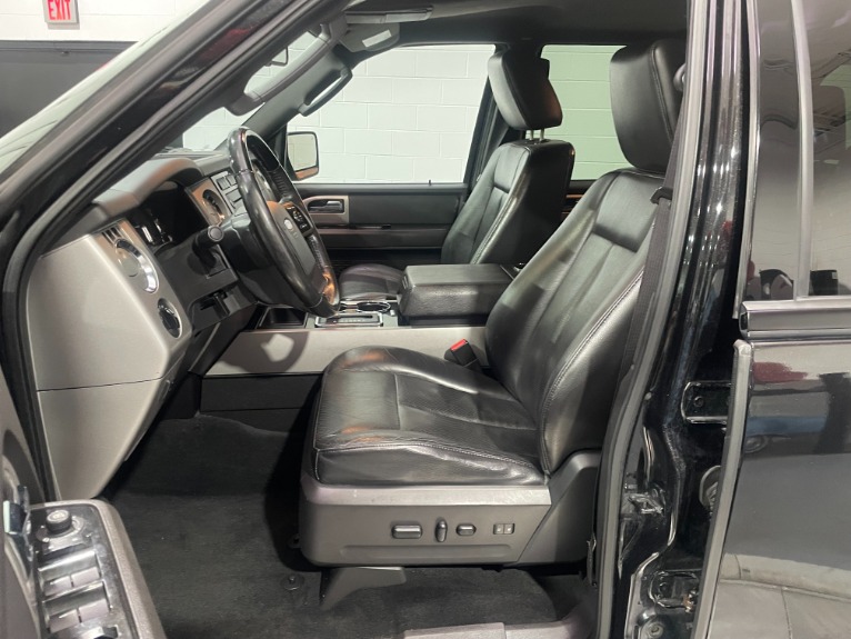 Used-2011-Ford-Expedition-Limited-4X4