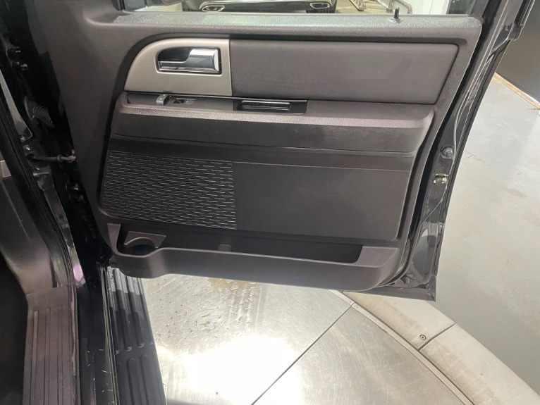 Used-2011-Ford-Expedition-Limited-4X4