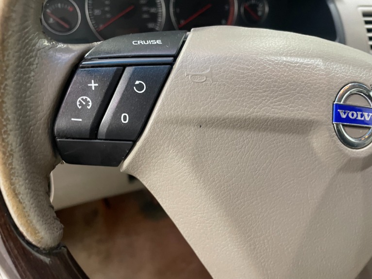 Used-2004-Volvo-XC90-25T-AWD