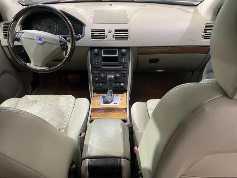 Used-2004-Volvo-XC90-25T-AWD