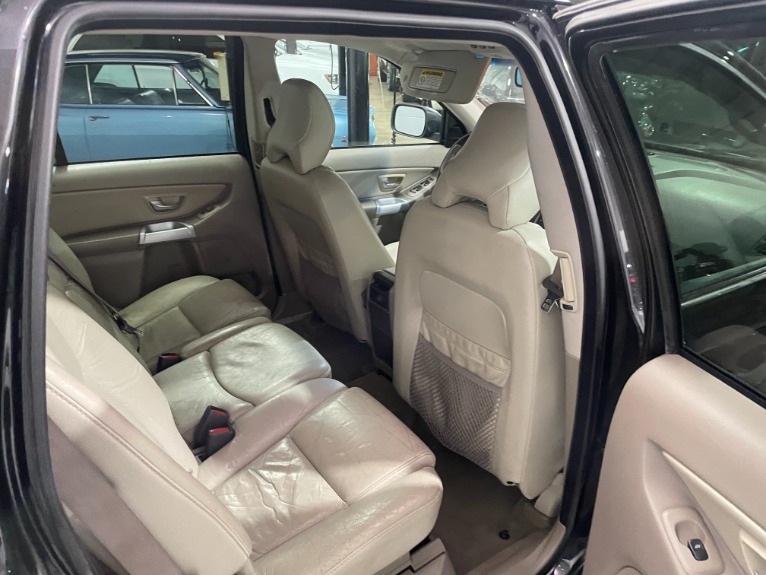 Used-2004-Volvo-XC90-25T-AWD
