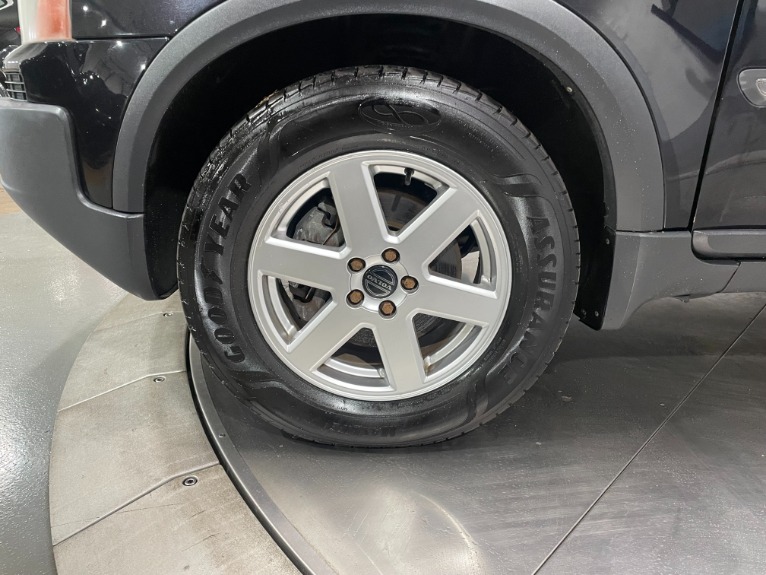 Used-2004-Volvo-XC90-25T-AWD