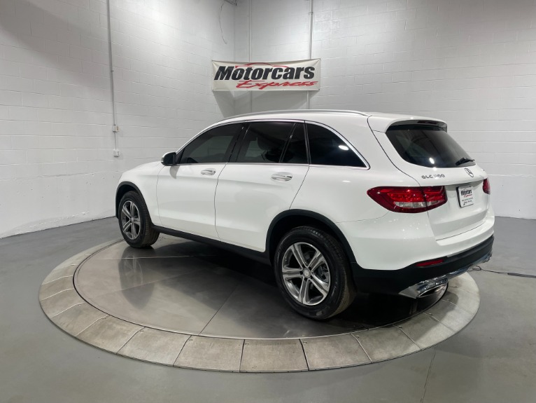 Used-2016-Mercedes-Benz-GLC-GLC-300-4MATIC
