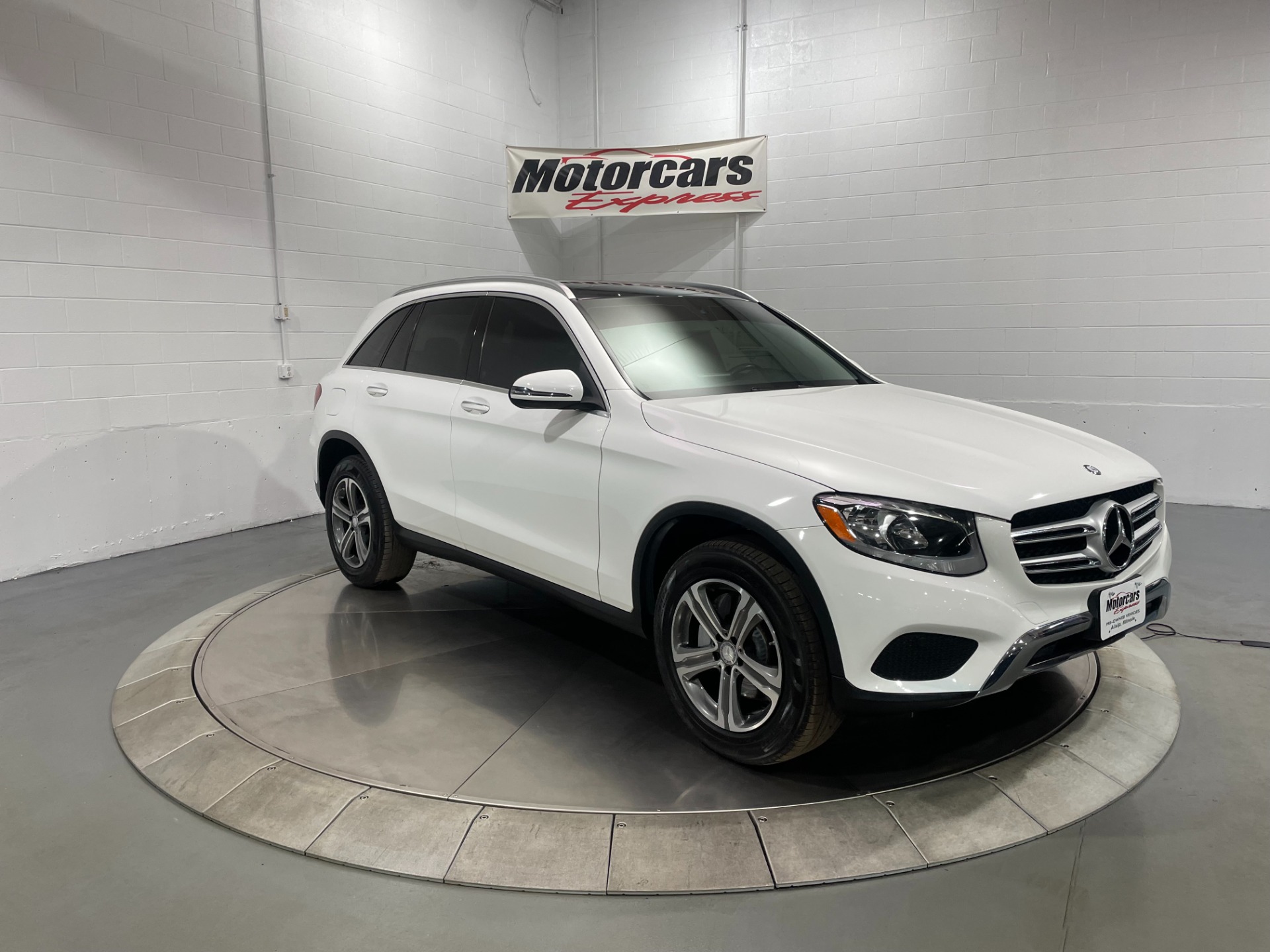 Used-2016-Mercedes-Benz-GLC-GLC-300-4MATIC
