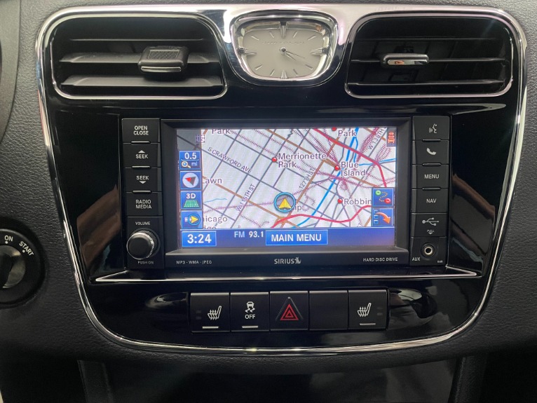 Used-2012-Chrysler-200-Convertible-Limited-FWD