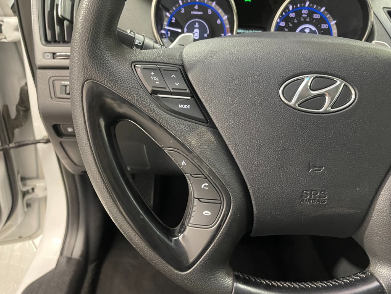 Used-2012-Hyundai-Sonata-SE-20T-FWD