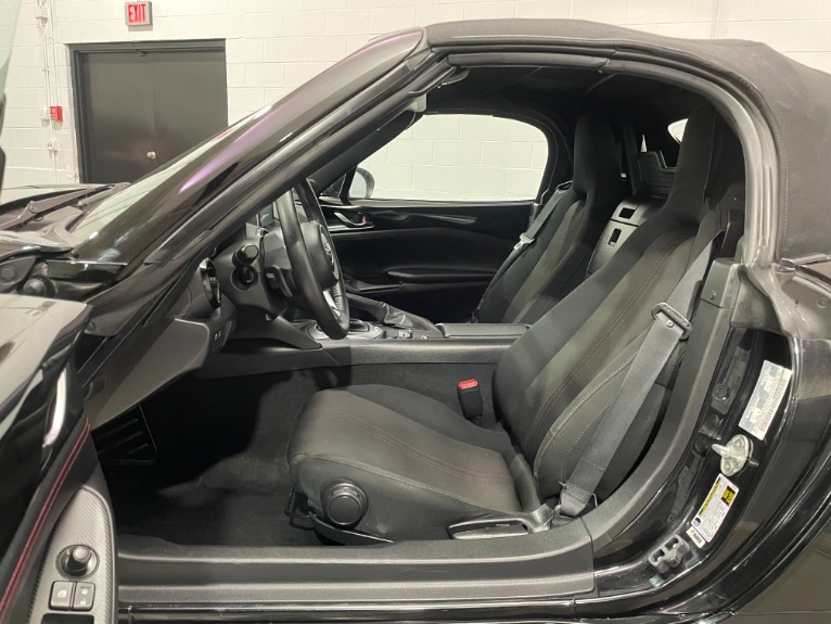 Used-2016-Mazda-MX-5-Miata-Club-Convertible-RWD
