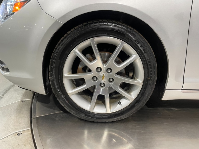 Used-2011-Chevrolet-Malibu-LTZ-FWD