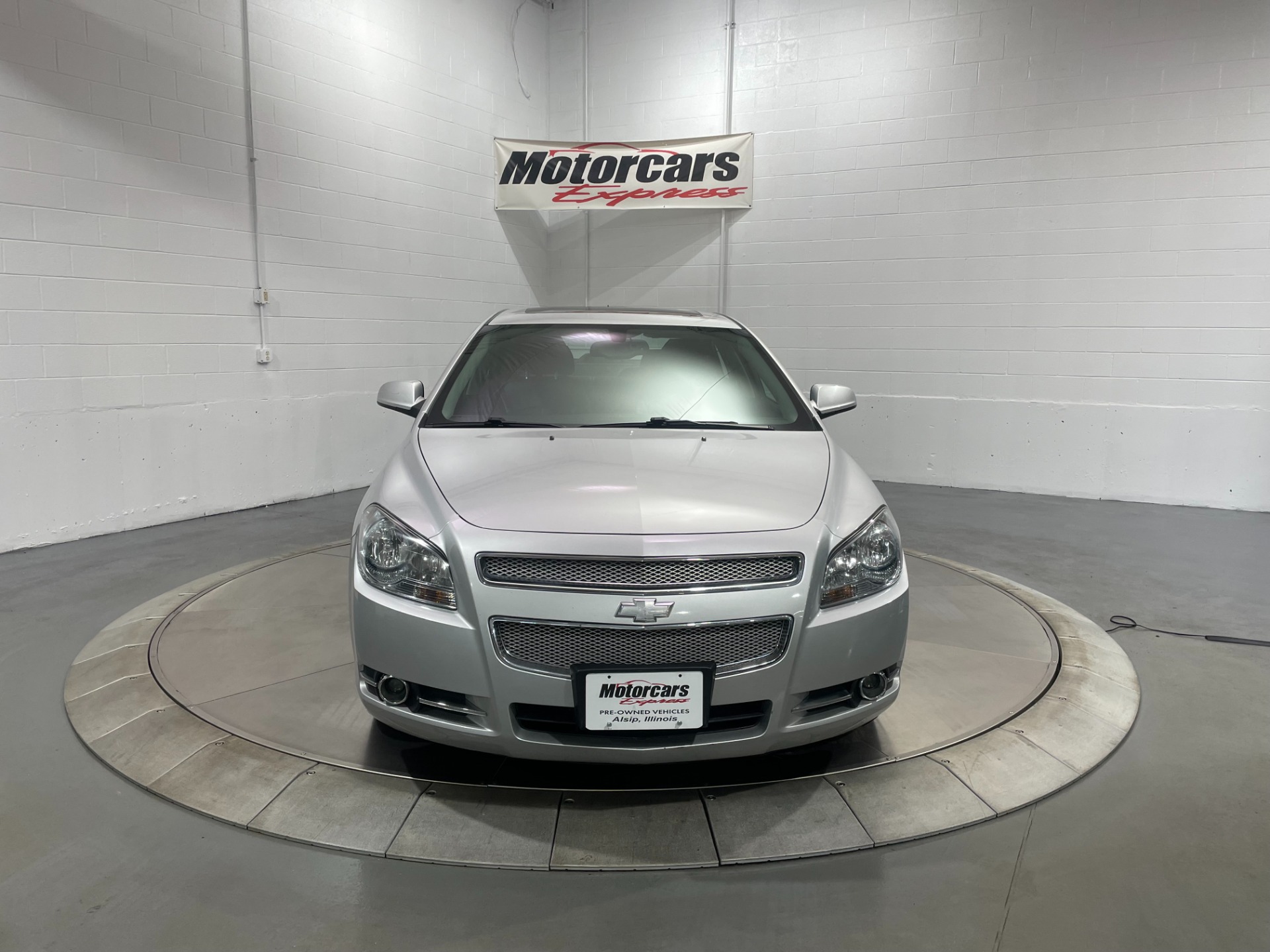 Used-2011-Chevrolet-Malibu-LTZ-FWD