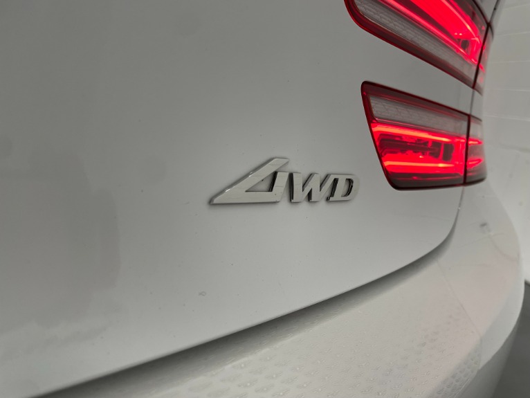 Used-2021-Genesis-G80-25T-AWD