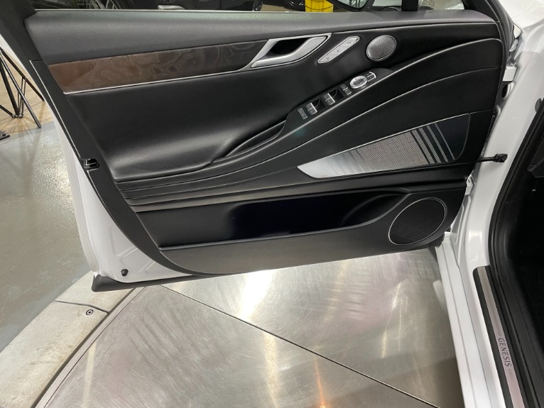 Used-2021-Genesis-G80-25T-AWD
