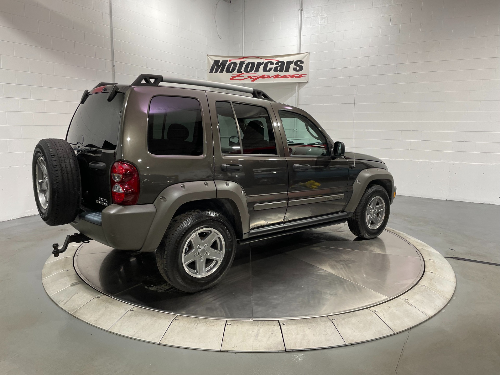 Used-2005-Jeep-Liberty-Renegade-4WD