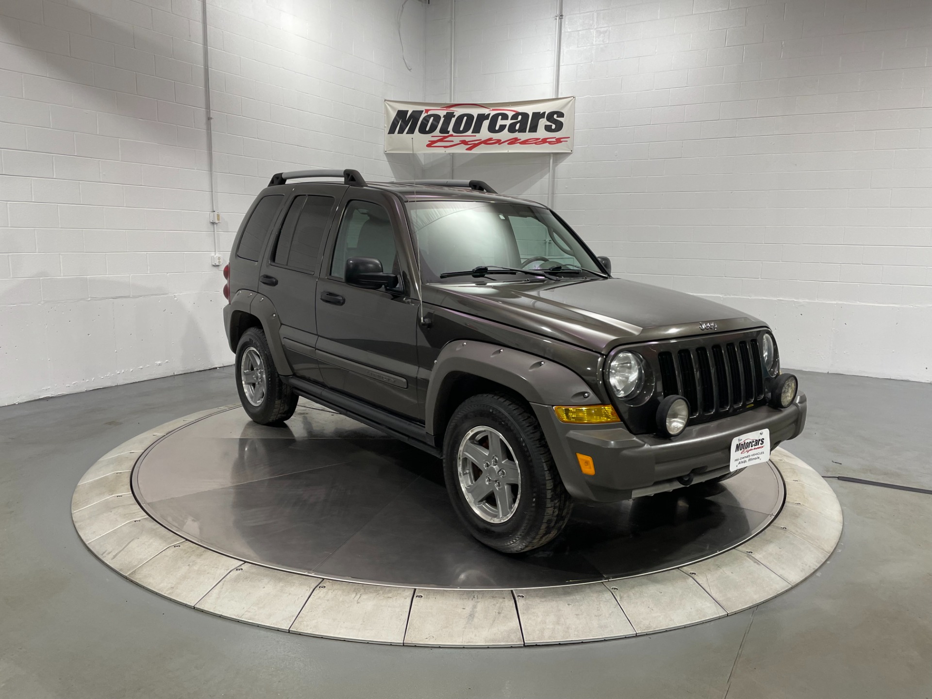 Used-2005-Jeep-Liberty-Renegade-4WD