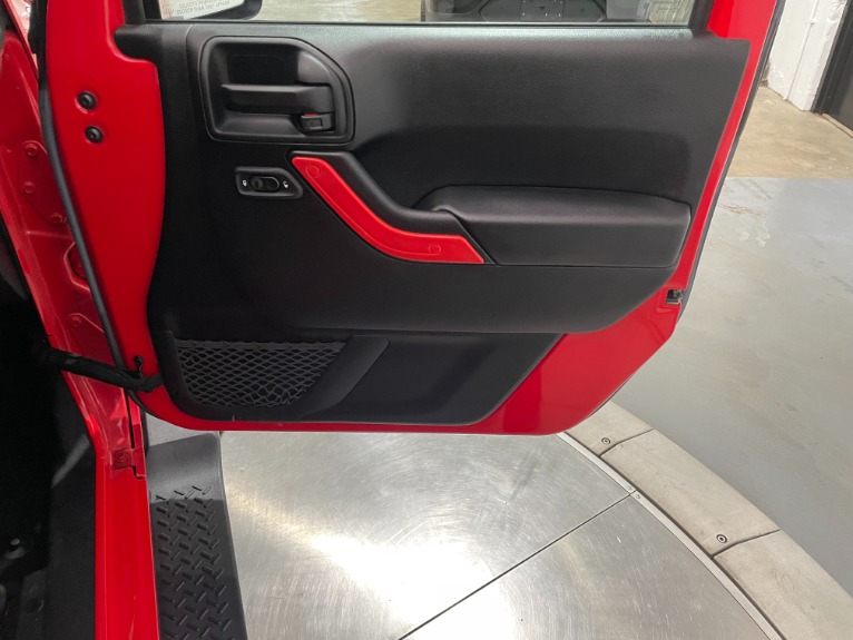 Used-2016-Jeep-Wrangler-Unlimited-Sport-S-4X4