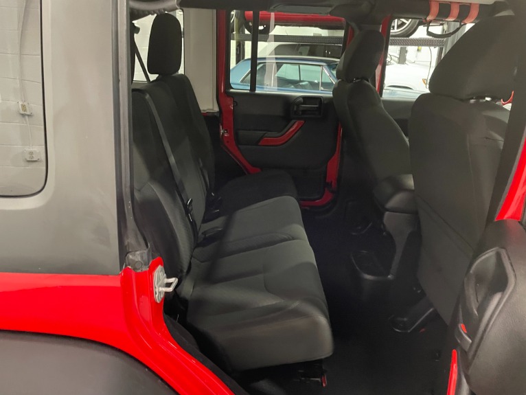 Used-2016-Jeep-Wrangler-Unlimited-Sport-S-4X4